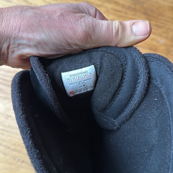 North face winter boots - Picture 6 of 6